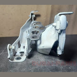 2015-2020 MERCEDES-BENZ C-CLASS W205 DRIVER/PASSENGER LEFT/RIGHT HOOD HINGE BRACKET WHITE SET