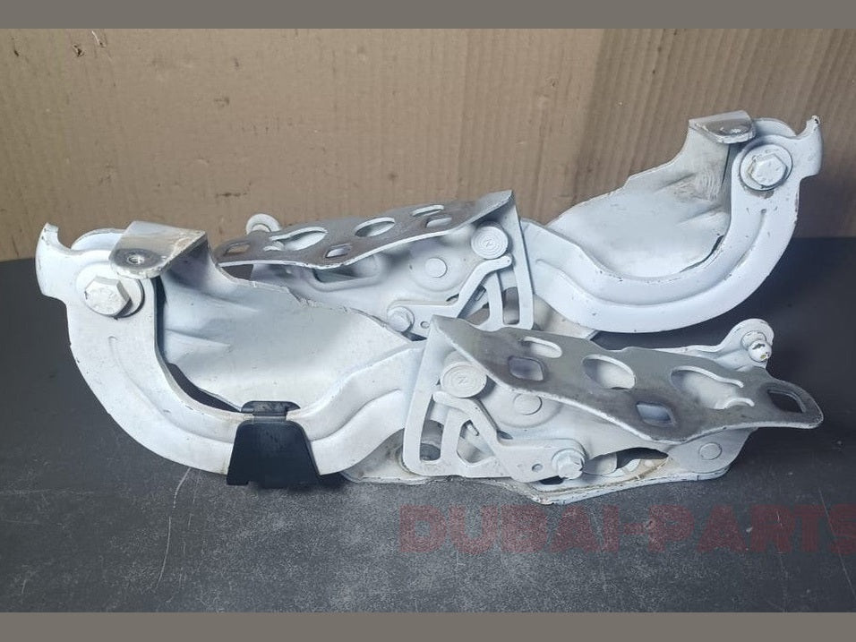 2015-2020 MERCEDES-BENZ C-CLASS W205 DRIVER/PASSENGER LEFT/RIGHT HOOD HINGE BRACKET WHITE SET