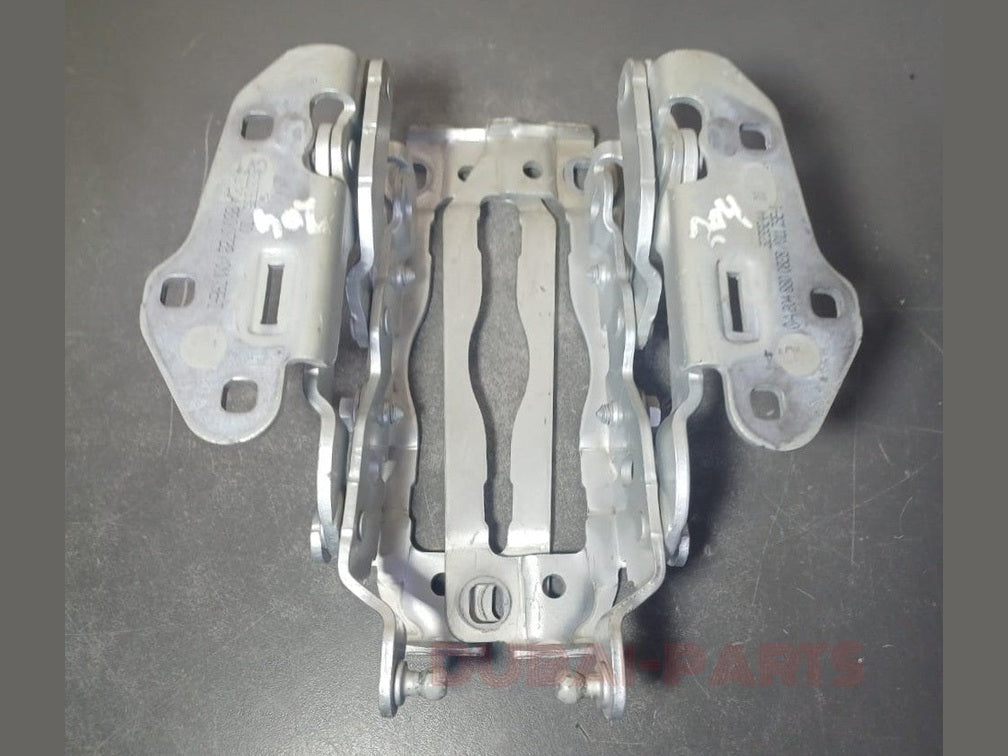 2008-2014 Mercedes-Benz C-Class C300 W204 FRONT RIGHT \ LEFT HOOD HINGE SET PAIR SILVER OEM