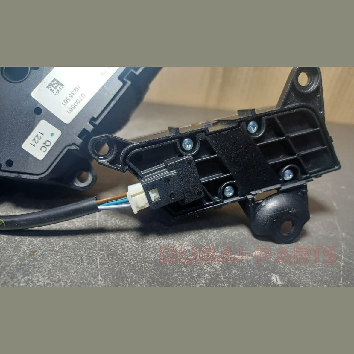 2006-2013 MERCEDES-BENZ W221 S-CLASS FRONT PASSENGER SEAT CONTROL SWITCH UNIT LHD A221 8701879 OEM