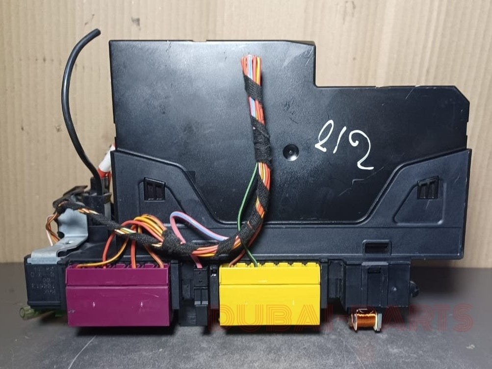 2010-2015 Mercedes W212 E350 Rear Fuse Junction Box SAM Relay Control Module A212 9004001 OEM