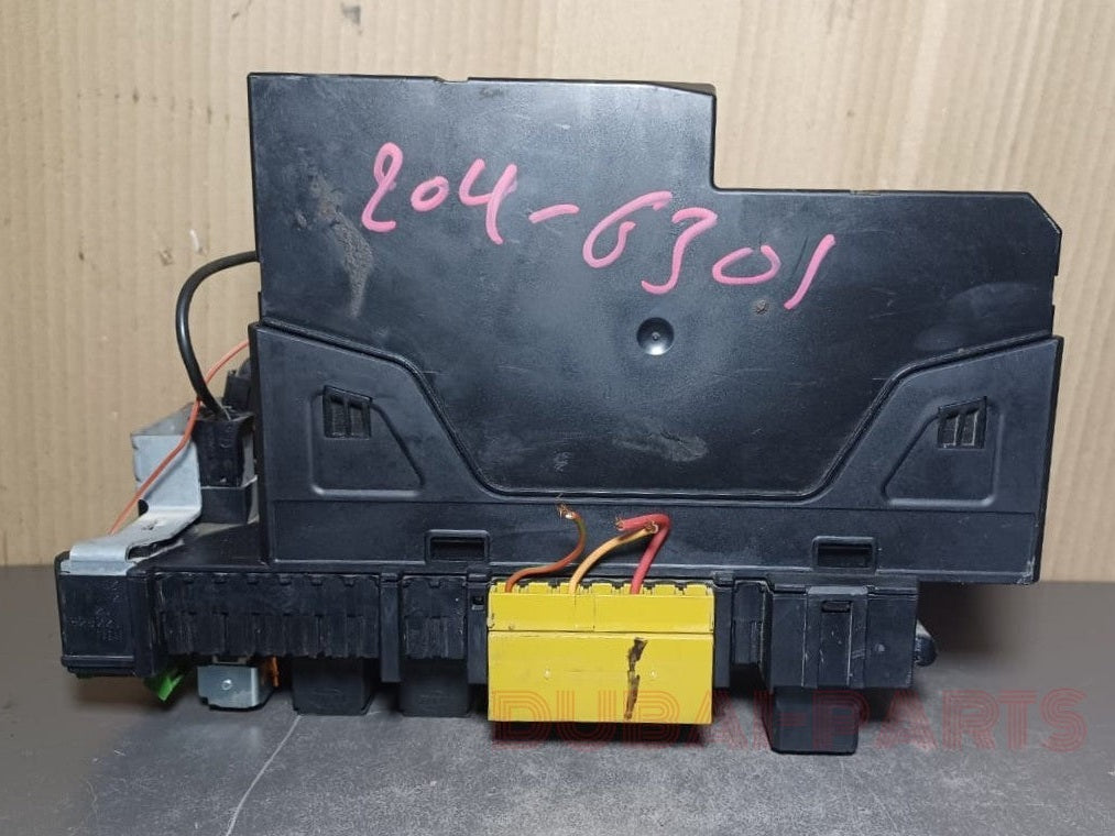 2008-2014 Mercedes-Benz W204 C350 C300 Rear Fuse Relay Box SAM Assembly A204 9006301 OEM