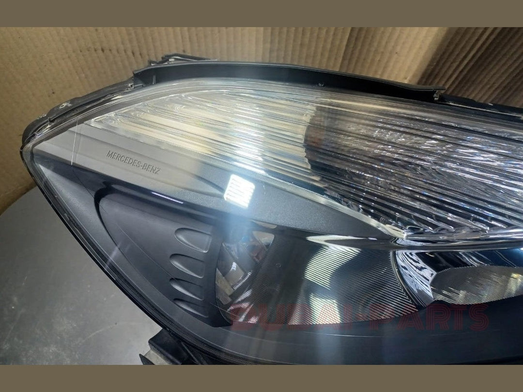 2012-2015 Mercedes Benz A-Class W176 Right Side LED Head Light A176 8200461