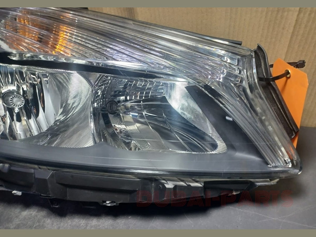 2012-2015 Mercedes Benz A-Class W176 Right Side LED Head Light A176 8200461
