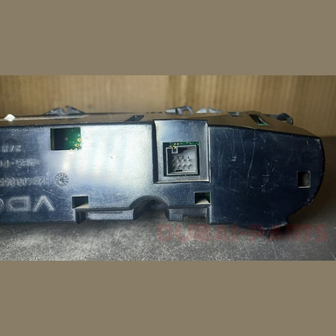 2004-2010 Mercede-Benz W219 CLS550 AC A/C Climate Control Switch A219 8300285 OEM