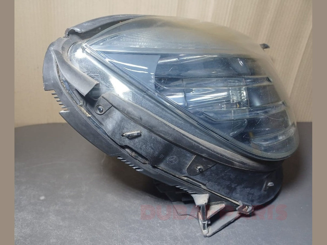 2008-2011 Mercedes-Benz W204 C300 Front Right Side Headlight Head Light Lamp A204 8202239 OEM