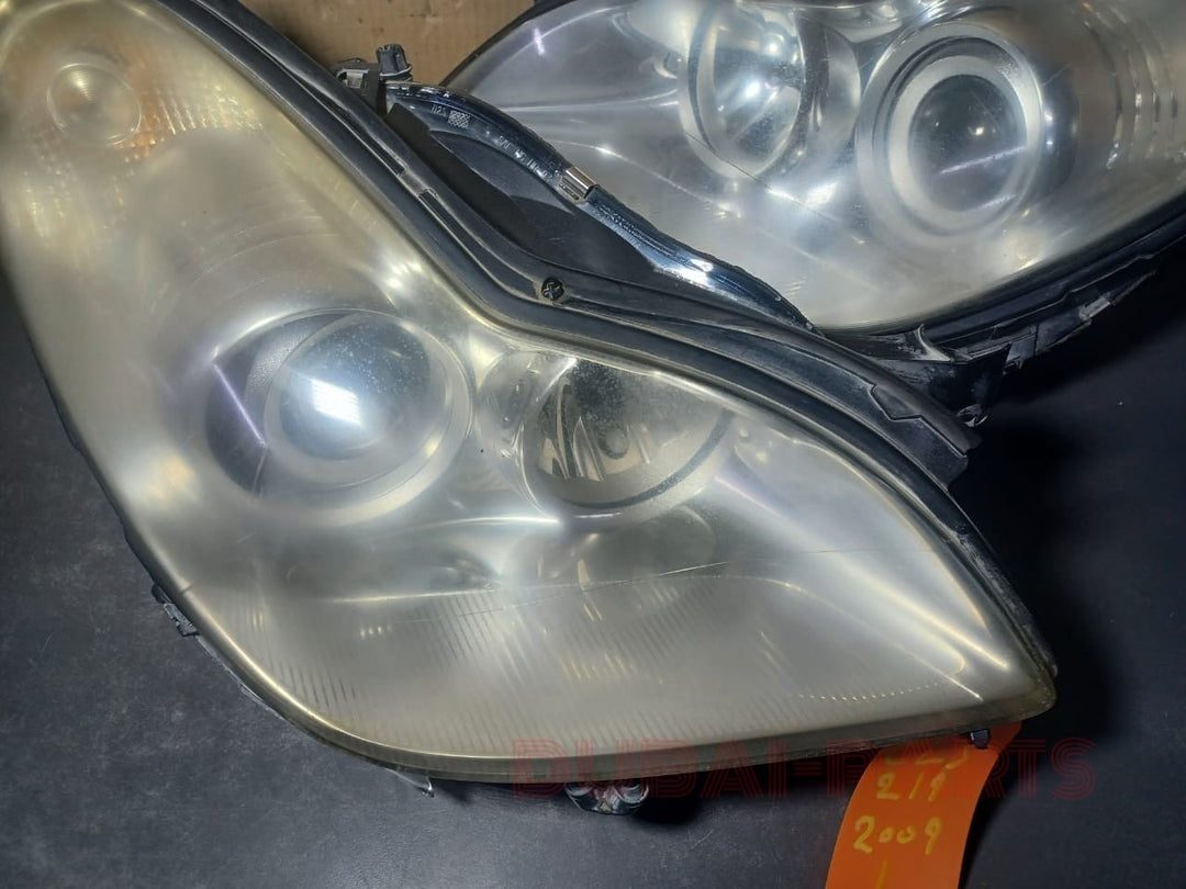2006-2011 Mercedes-Benz W219 CLS550 Front Left Side And Right Side Xenon Headlight Head Light Lamp