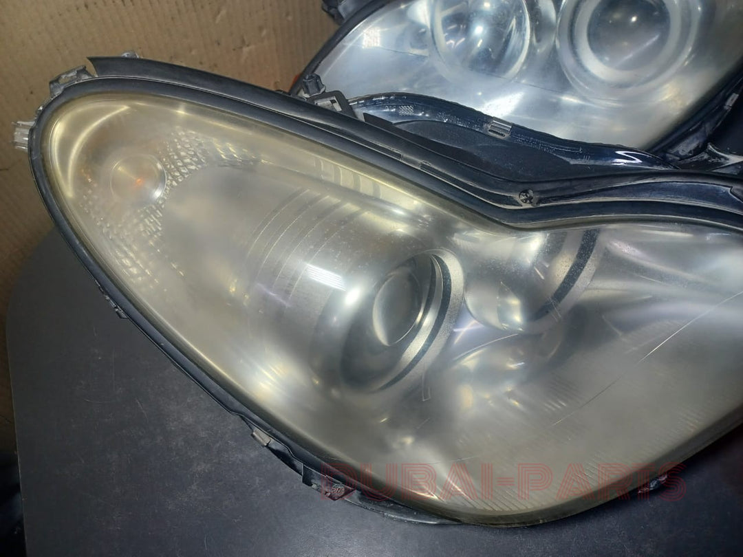 2006-2011 Mercedes-Benz W219 CLS550 Front Left Side And Right Side Xenon Headlight Head Light Lamp