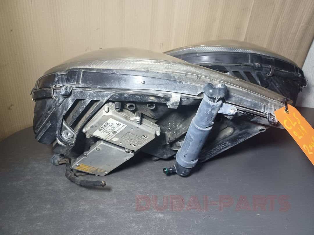 2006-2011 Mercedes-Benz W219 CLS550 Front Left Side And Right Side Xenon Headlight Head Light Lamp
