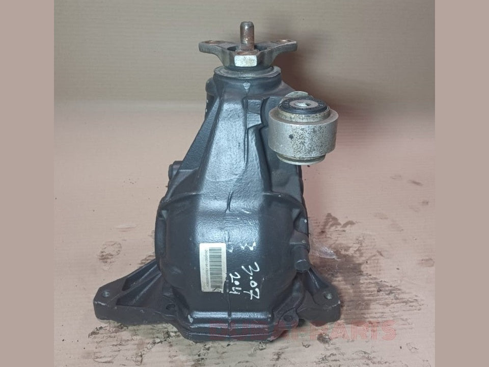 2008-2012 Mercedes-Benz W204 C-Class Rear Differential Diff Axle Carrier A204 3501914 Gear Ratio 3.07