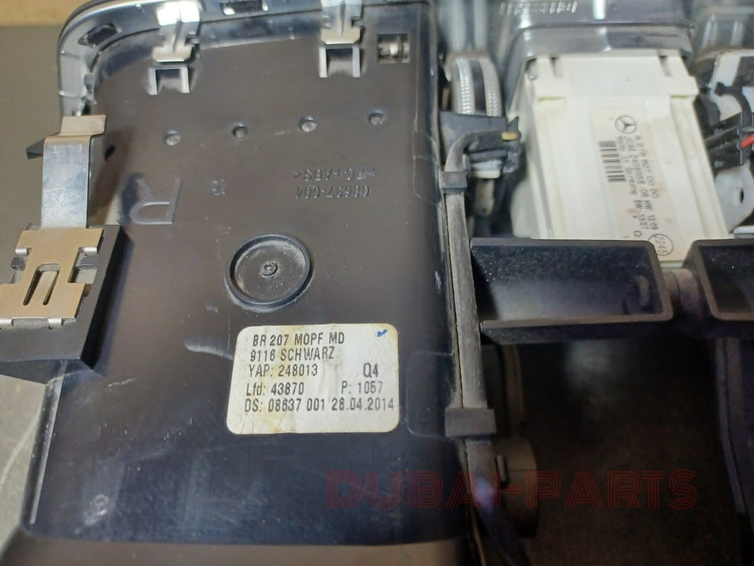 2014-2017 Mercedes-Benz W207 E350 Center Dash Dashboard AC Air Vent A207 8300000 OEM