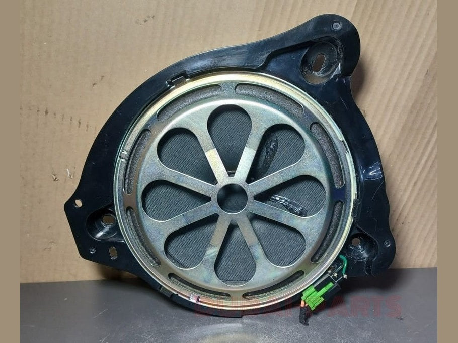 2015-2023 MERCEDES-BENZ C-CLASS W205 FRONT LEFT SIDE DRIVER LOWER WOOFER SPEAKER A205 8201102 OEM