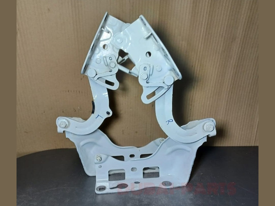 2017-2022 MERCEDES-BENZ W213 E-CLASS LEFT AND RIGHT FRONT HOOD BONNET HINGE SET OEM WHITE