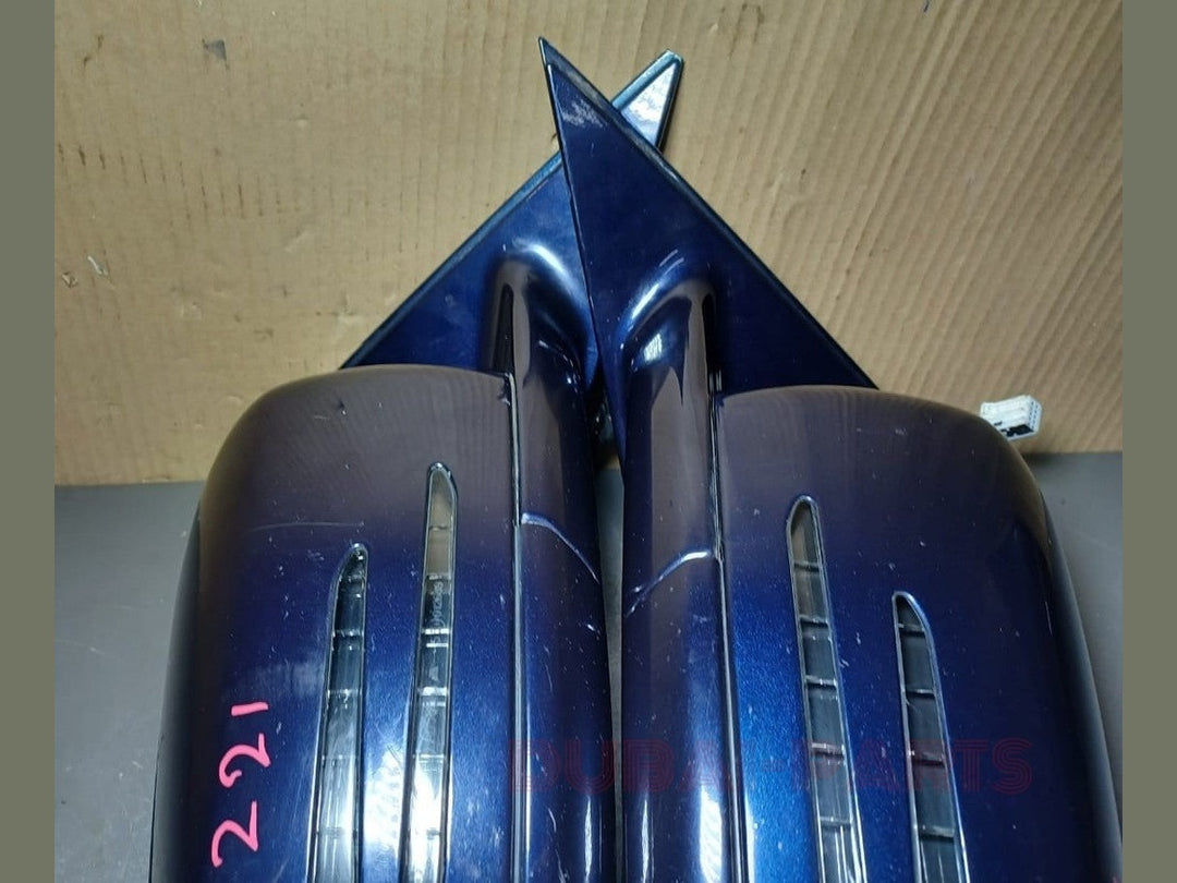 2007-2009 Mercedes-Benz S-Class W221 S550 Right \ Left Side Rear View Mirror Set Foldable With Signal Light