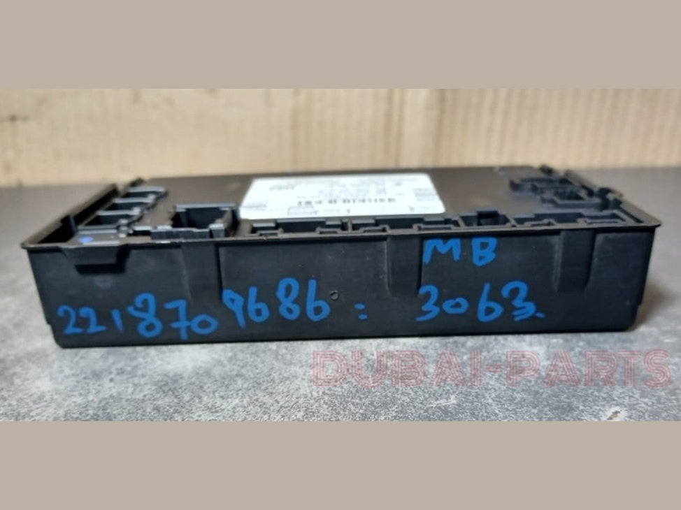 2007-2013 Mercedes-Benz W221 S-Class Original Door Control Unit Module A221 8709686 OEM