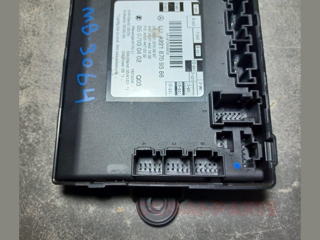 2007-2013 Mercedes-Benz W221 S-Class Original Door Control Unit Module A221 8709386 OEM