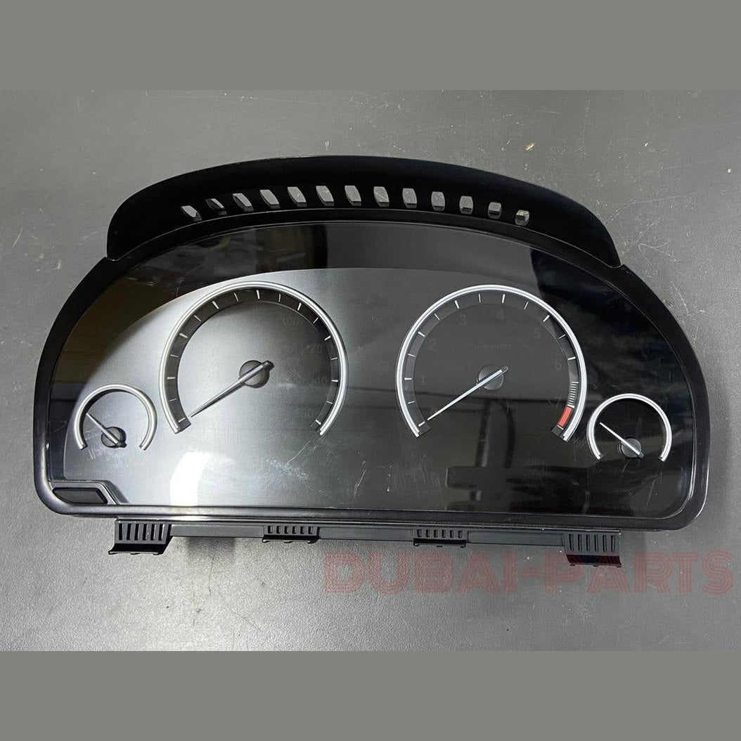 10-17 OEM BMW F10 M5 F12 F13 F06 M6 Instrument Cluster Speedometer Bosch 9363243 USED