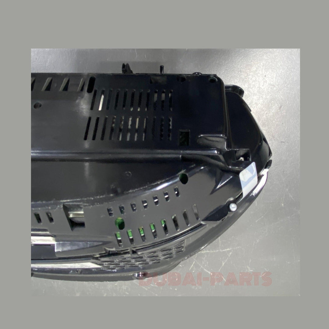 عداد سرعة/لوحة عدادات سيارة BMW 3 F30 موديل 2012 (بنزين) - رقم القطعة 9382103 (مستعمل)