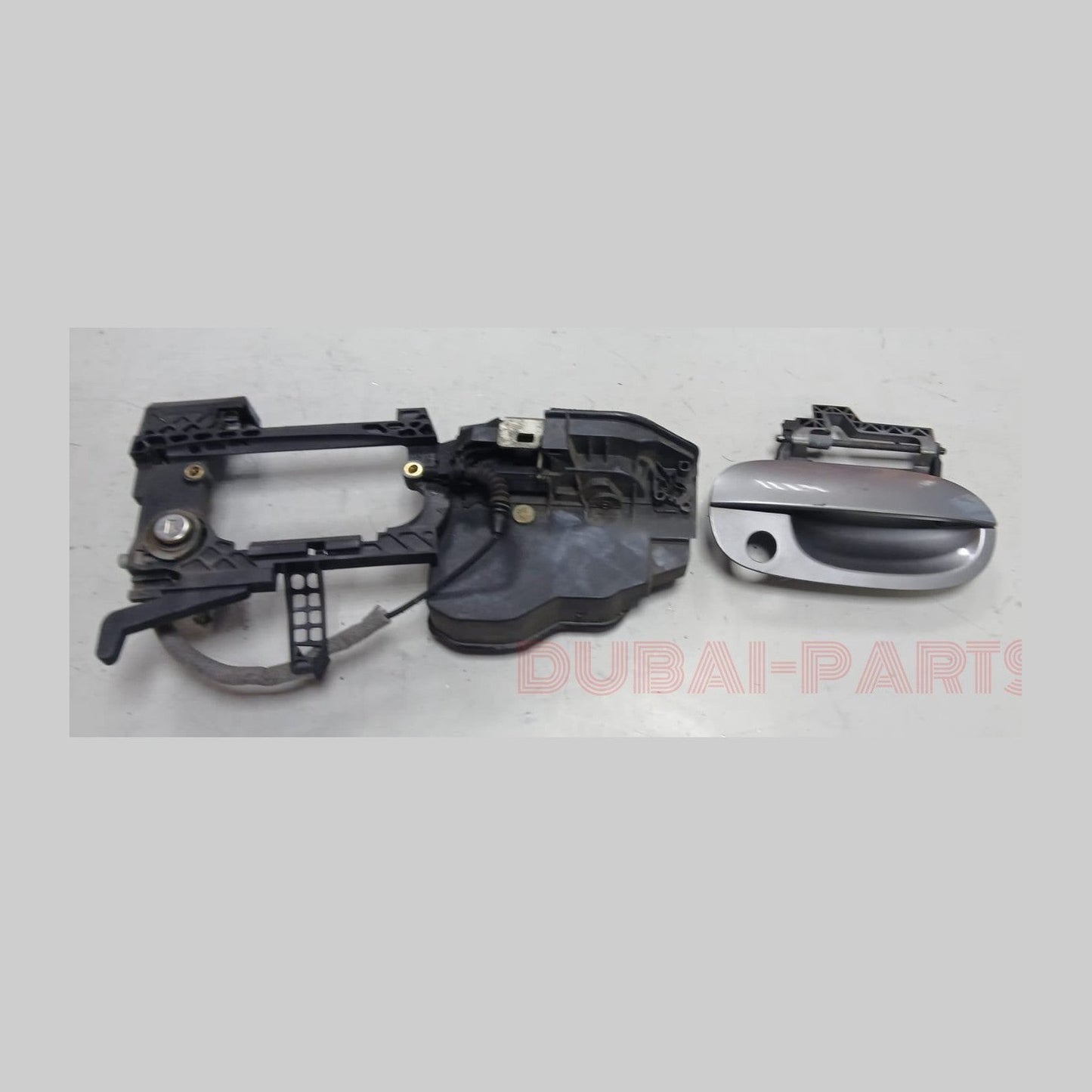 BMW Z4 E85 E86 2000 to 2008 front right door lock 7036168