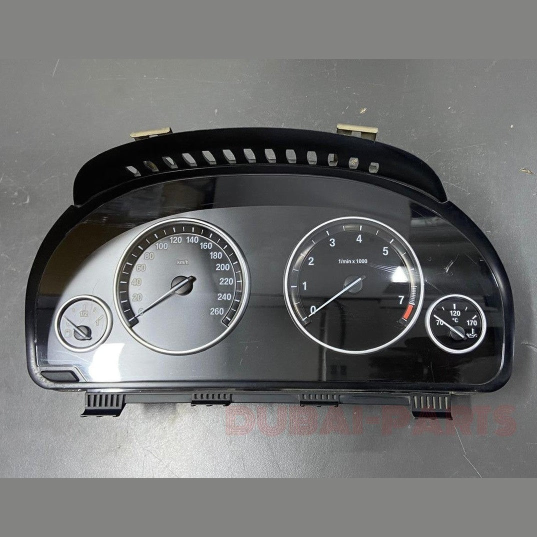 OEM BMW F10 5 SER 2010 TO 2013 SPEEDOMETER INSTRUMENT CLUSTER 9339892 USED ITEM