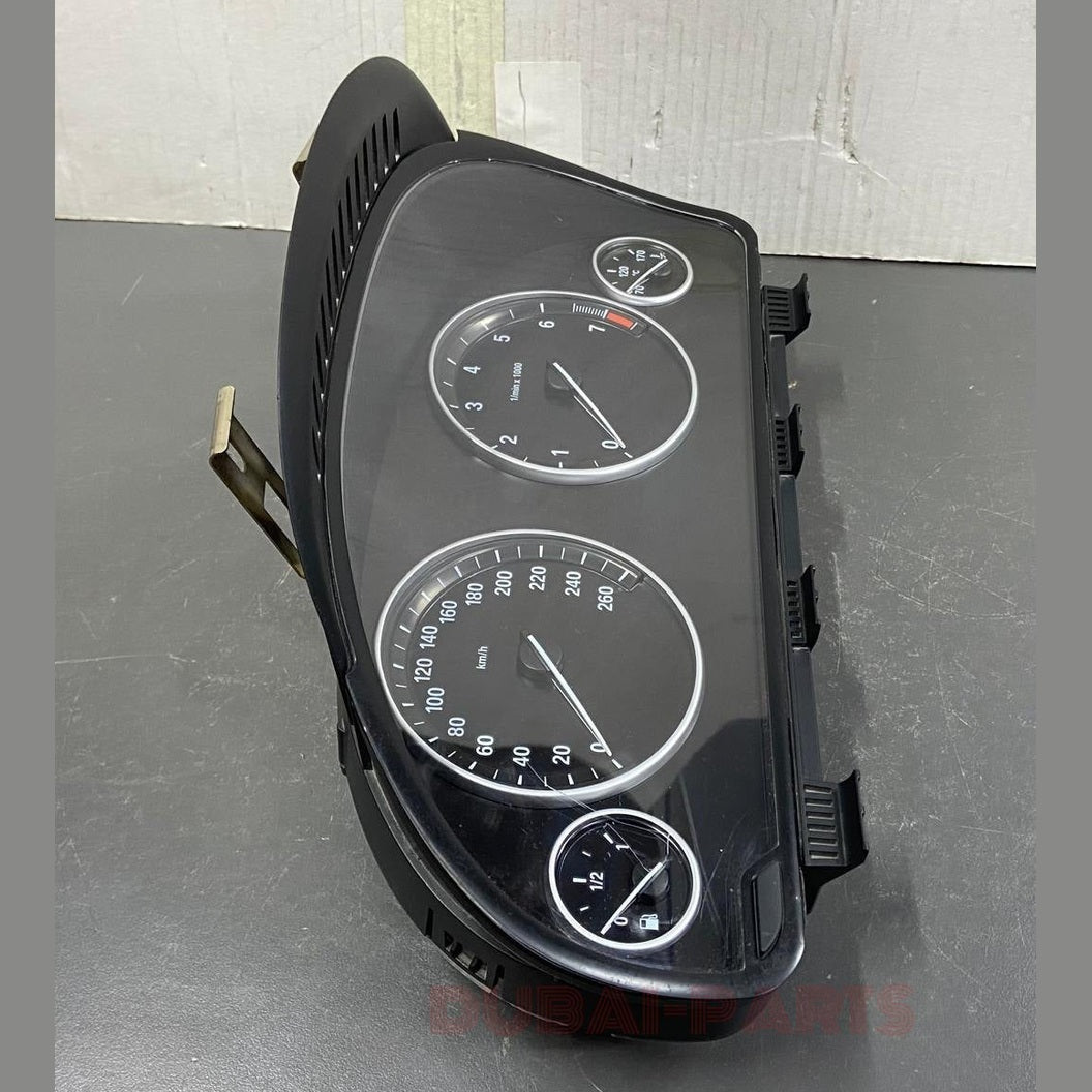 OEM BMW F10 5 SER 2010 TO 2013 SPEEDOMETER INSTRUMENT CLUSTER 9339892 USED ITEM