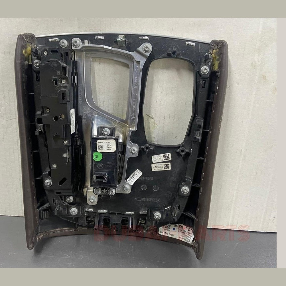 لوحة تزيين الكونسول الوسطي الأصلية لسيارات BMW الفئة السابعة G11 و G12، رقم القطعة 9321366، مستعملة