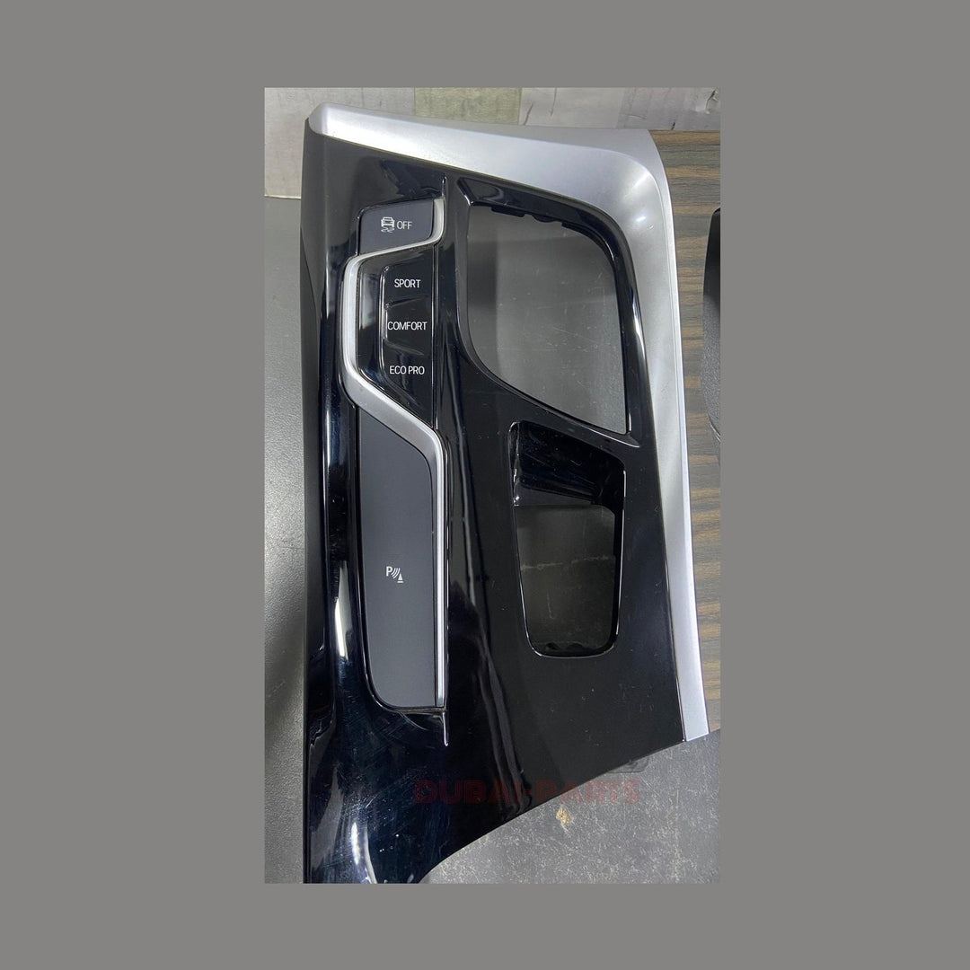 OEM BMW G30 G31 G32 530I 540I Center Console Trim Molding Wood Gloss Black 9383987 Used Item