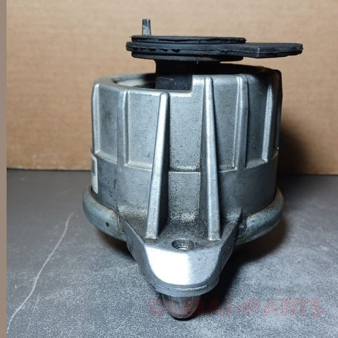 Mercedes-Benz W204 C-Class Engine Mount Support Mounting Bracket A204 2404217