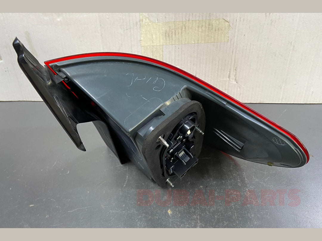 OEM BMW X5 70 Rear Taillight Back Left Passenger N/S Side LCI 7227789 USED item