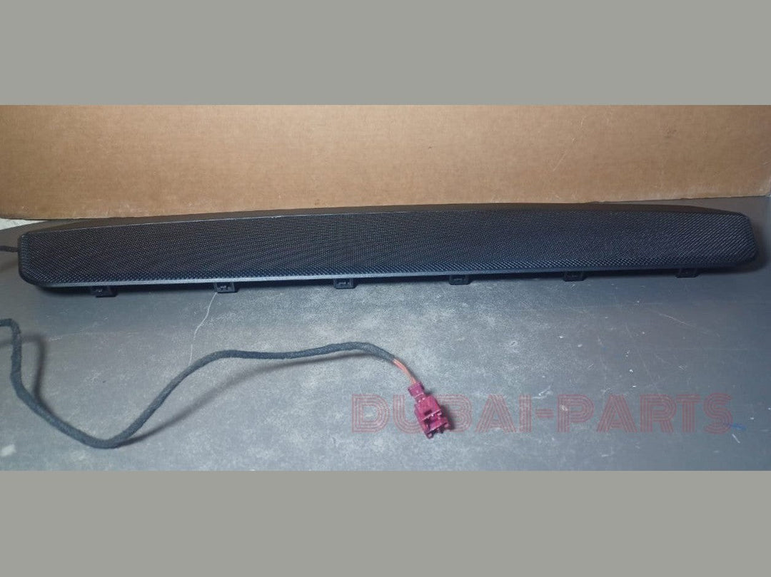 10-16 Mercedes W212 E400 E550 Rear 3RD Third Brake Stop Light W/ Trim Black OEM