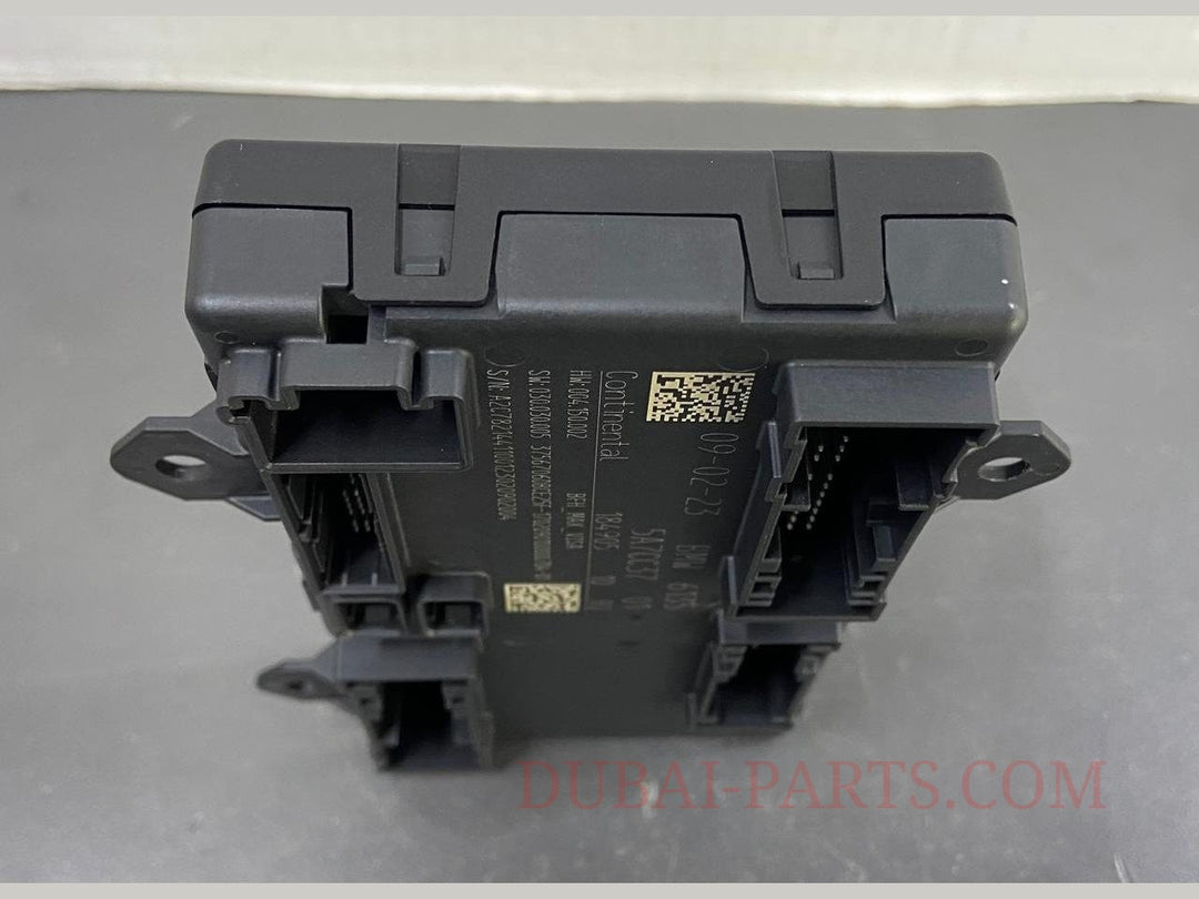 BMW G70 DOOR CONTROL UNIT 5A7CC37 OEM