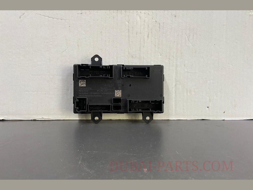 BMW G70 DOOR CONTROL UNIT 5A7CC37 OEM