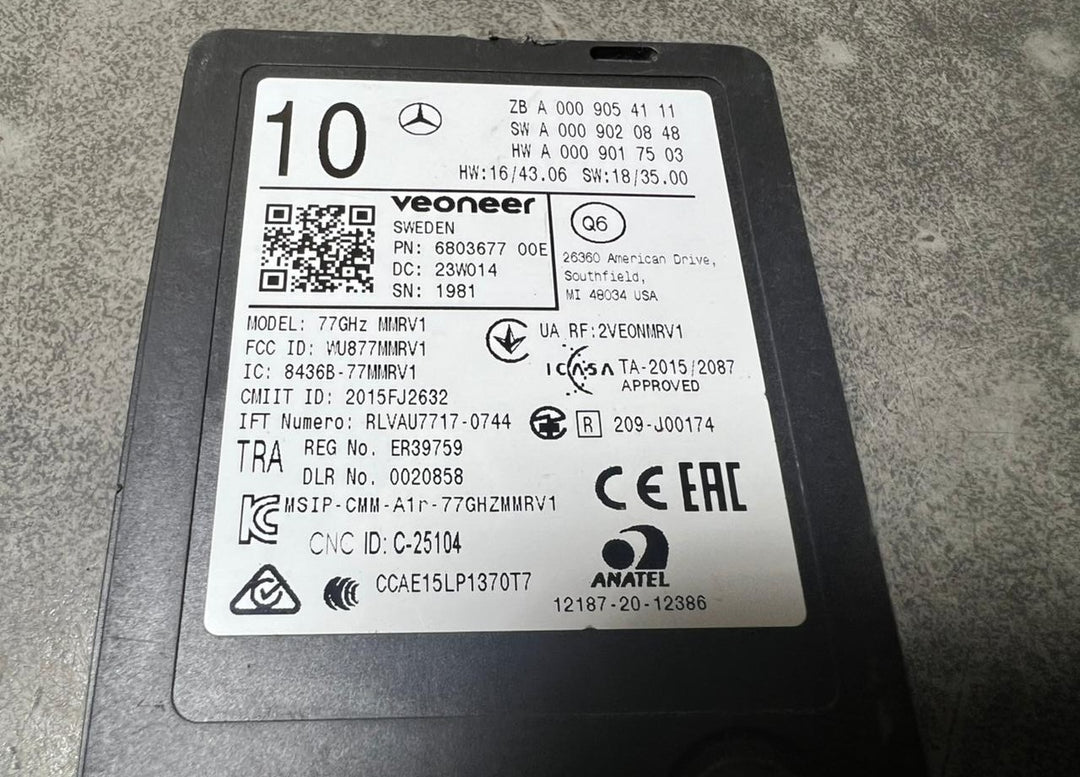 Mercedes W205 W213 Bumper Blind Spot Radar Distance Sensor Module A000 9054111 OEM