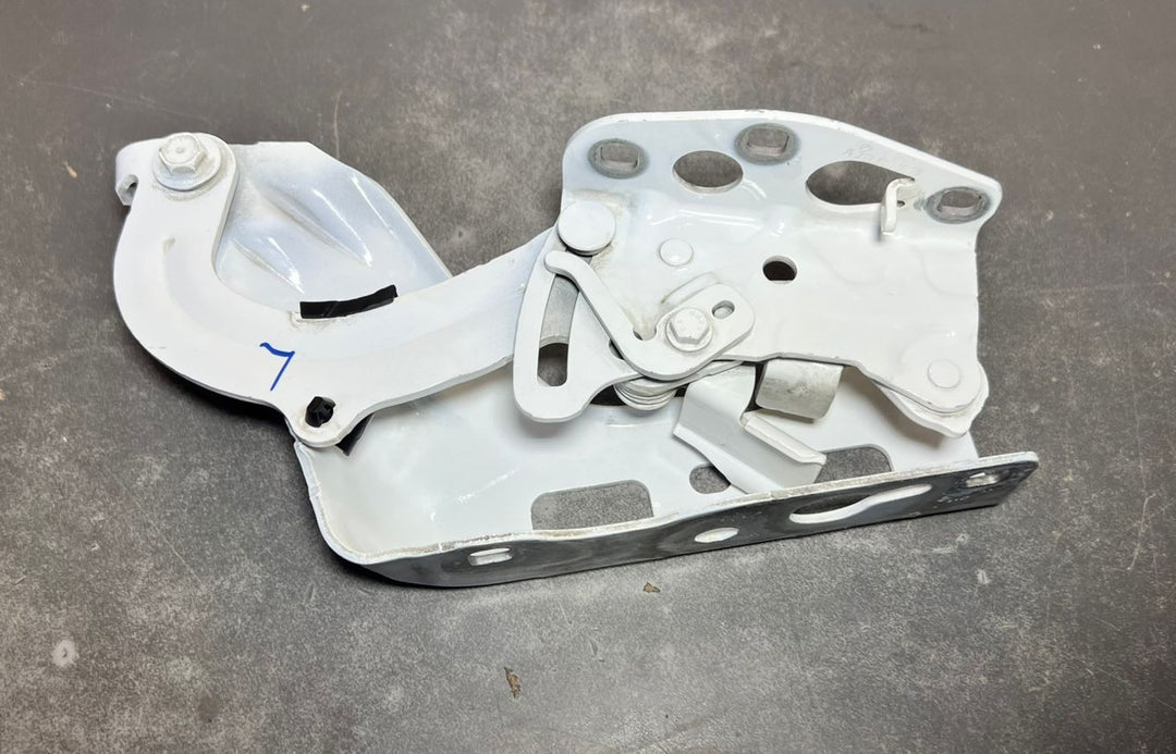 2015-2020 Mercedes-Benz E-Class W213 Front Left Side Bonnet Hinge A213 8800128