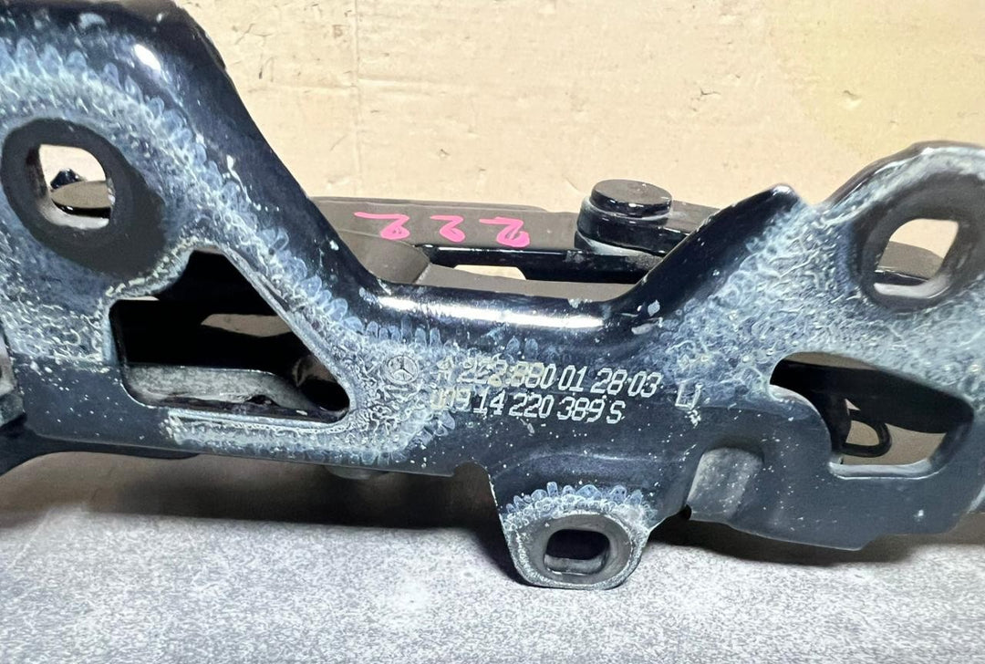 2015-2020 Mercedes-Benz S-Class W222 Front Left Side Bonnet Hinge A222 8800128
