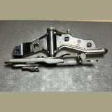 2007-2013 Mercedes-Benz S-Class W221 Front Right Side Bonnet Hinge A221 8800328