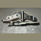 2007-2013 Mercedes-Benz S-Class W221 Front Left Side Bonnet Hinge A221 8800428