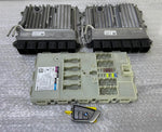 Load image into Gallery viewer, OEM BMW N74 G12 ENGINE CONTROL UNIT DOUBLE ECU SET DME 8489448 BOSCH
