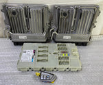 Load image into Gallery viewer, OEM BMW N74 G12 ENGINE CONTROL UNIT DOUBLE ECU SET DME 8489448 BOSCH
