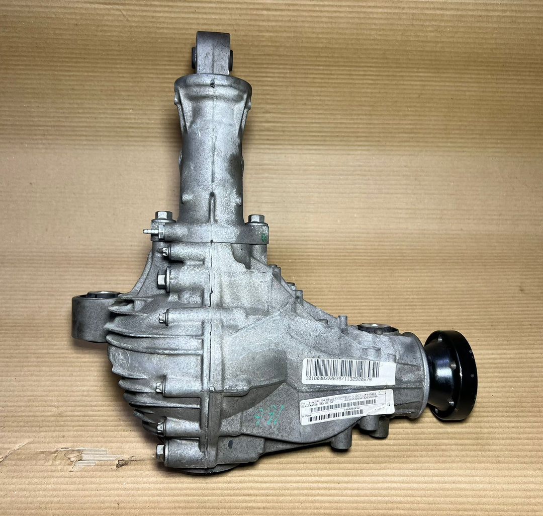 2013-2016 Mercedes-Benz W166 GLE AMG Front Diff Differential Axle Carrier A166 3300300 Gear Ratio 3.27 Diesel