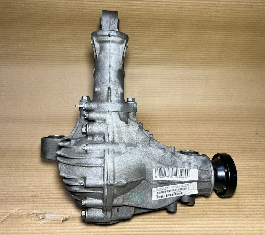 2013-2016 Mercedes-Benz W166 GLE AMG Front Diff Differential Axle Carrier A166 3300300 Gear Ratio 3.27 Diesel