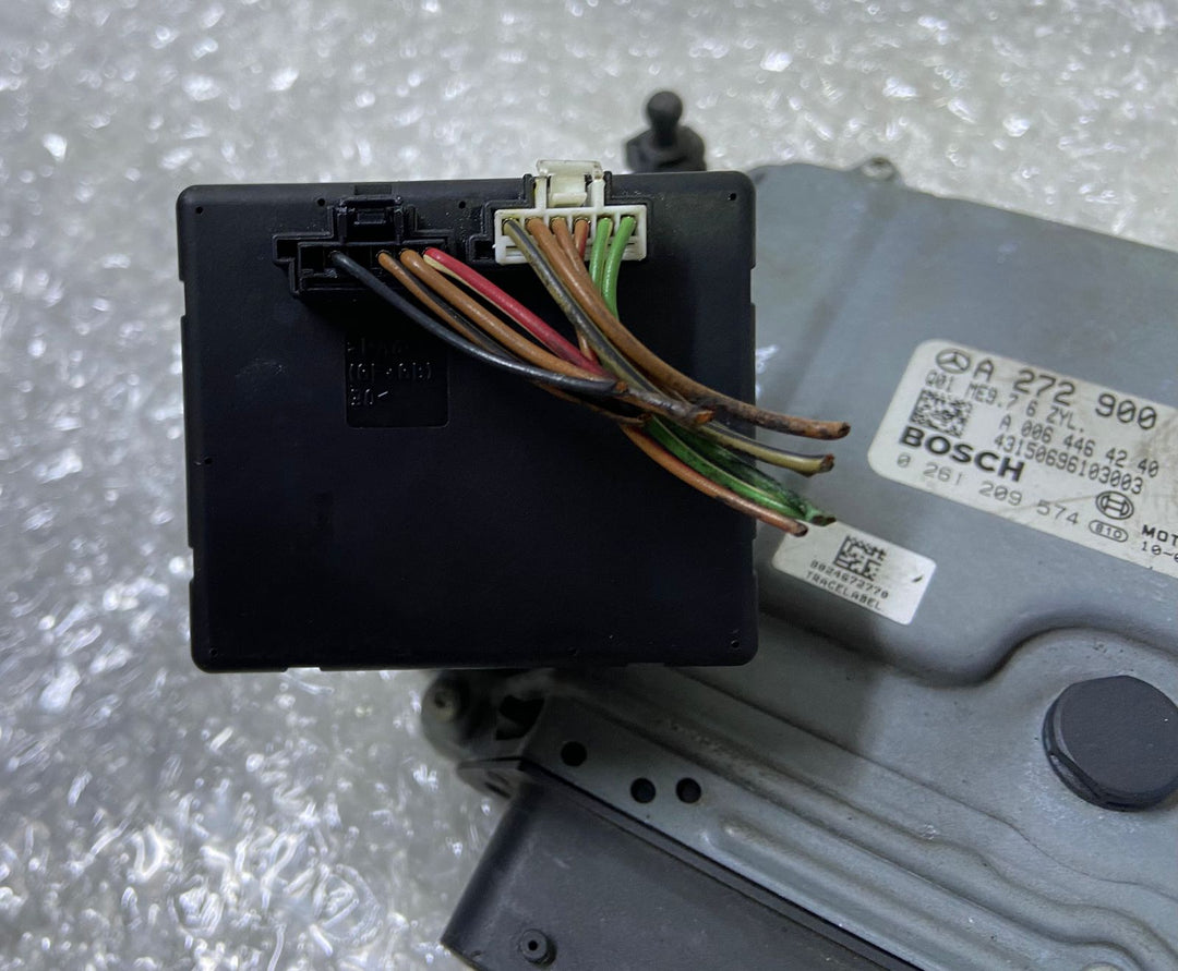 مجموعة مفتاح تشغيل وحدة التحكم الإلكترونية للمحرك (ECU) لسيارة مرسيدس W164، رقم القطعة A272 9004800، أصلية. 