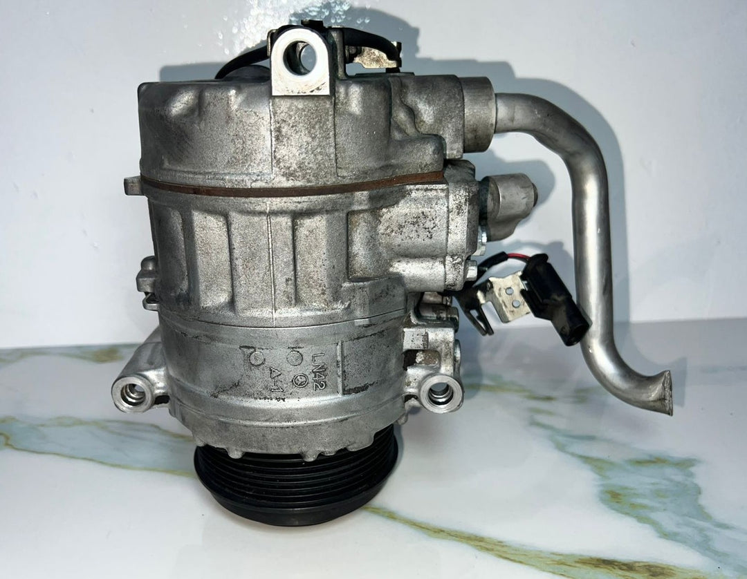 14-18 Mercedes W222 S-Class S550 S400 S63 AMG V8 A/C Air Conditioning Compressor A000 8306500 OEM