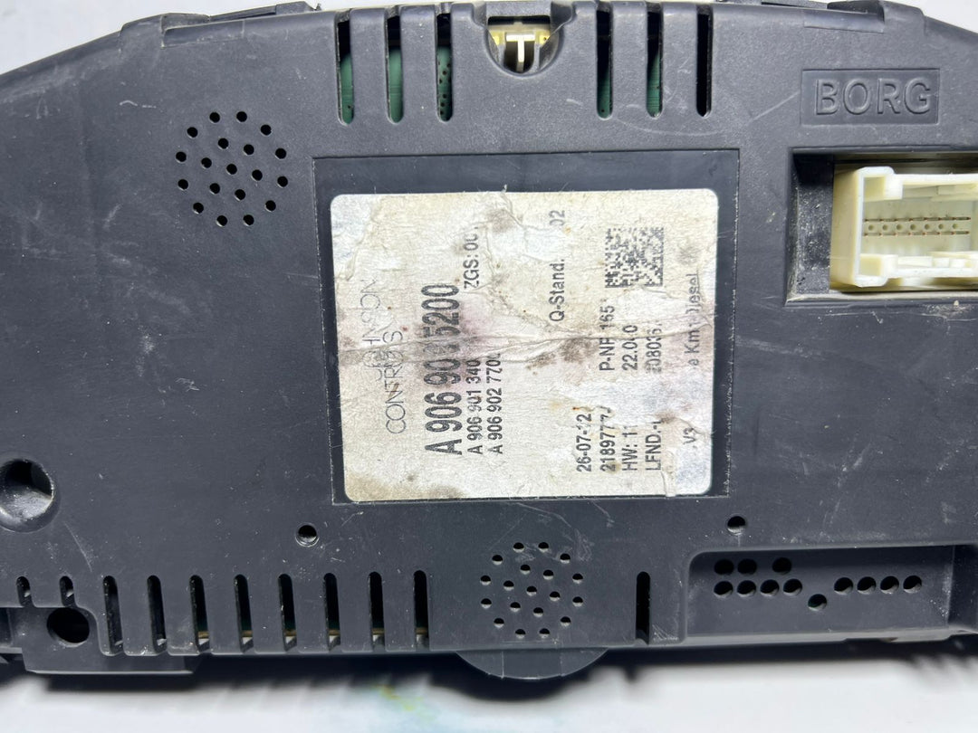 06-14 Mercedes-Benz W906 Vito Instrument Cluster Speedometer A906 9005200 OEM