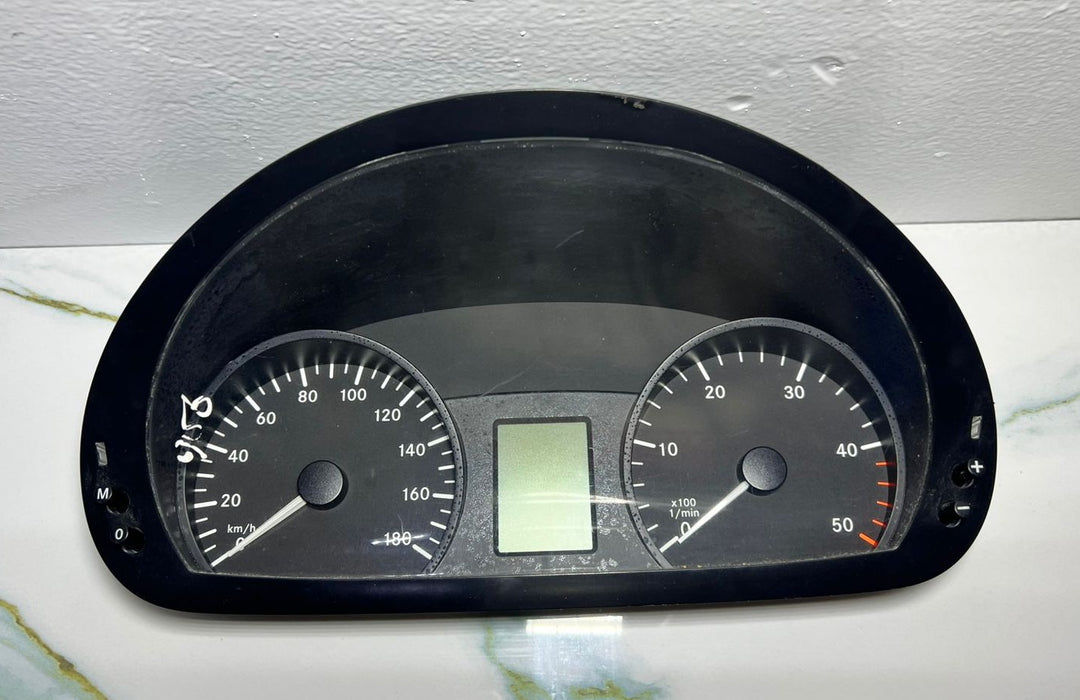 06-14 Mercedes-Benz W906 Vito Instrument Cluster Speedometer A906 9005200 OEM