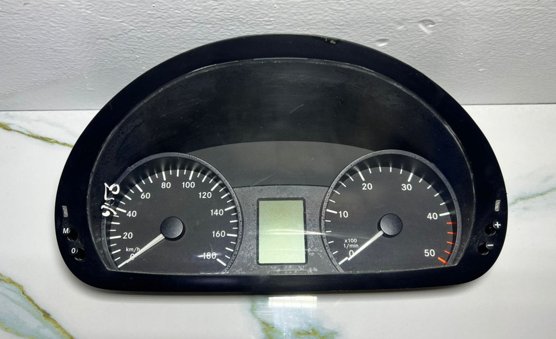 06-14 Mercedes-Benz W906 Vito Instrument Cluster Speedometer A906 9005200 OEM