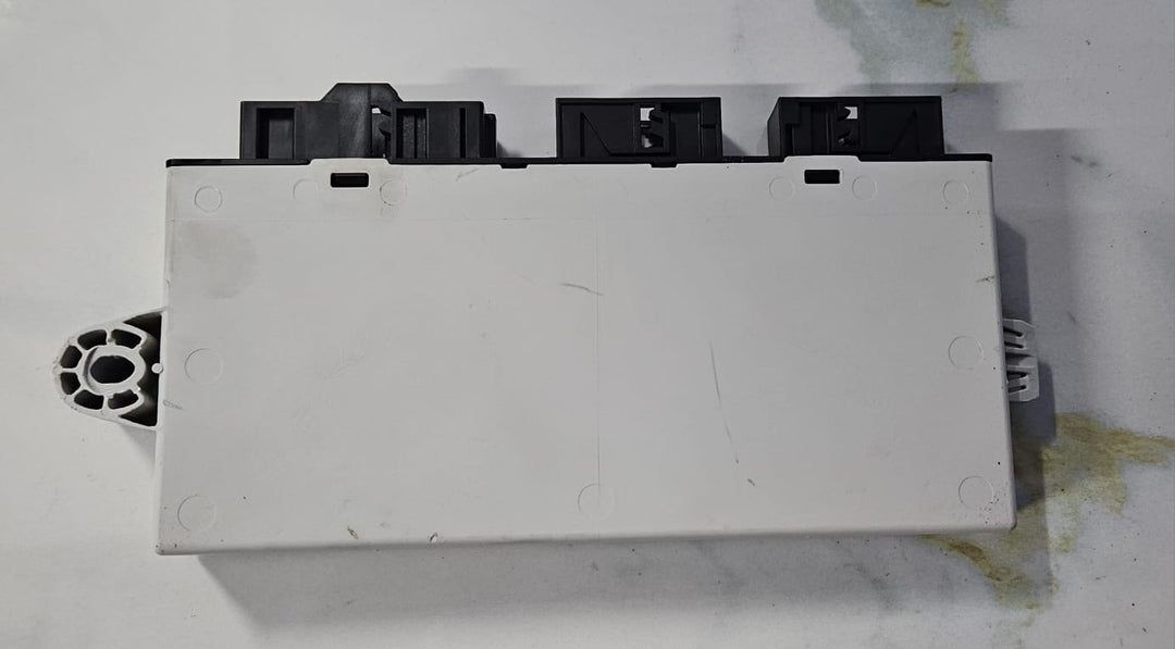 OEM BMW 7 F01, F02 N63 Engine Control Module Unit ECU Set DME 8617520 Bosch