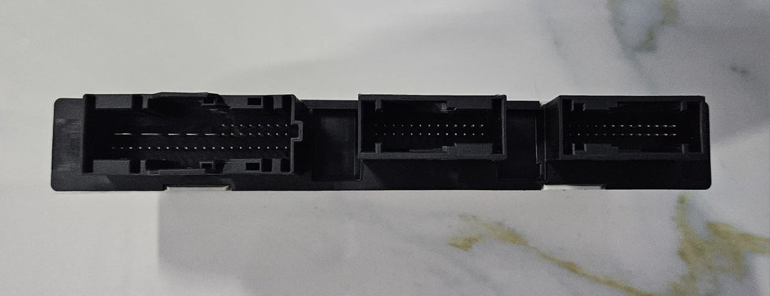 OEM BMW 7 F01, F02 N63 Engine Control Module Unit ECU Set DME 8617520 Bosch