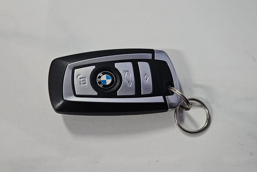 OEM BMW 7 F01, F02 N63 Engine Control Module Unit ECU Set DME 8617520 Bosch