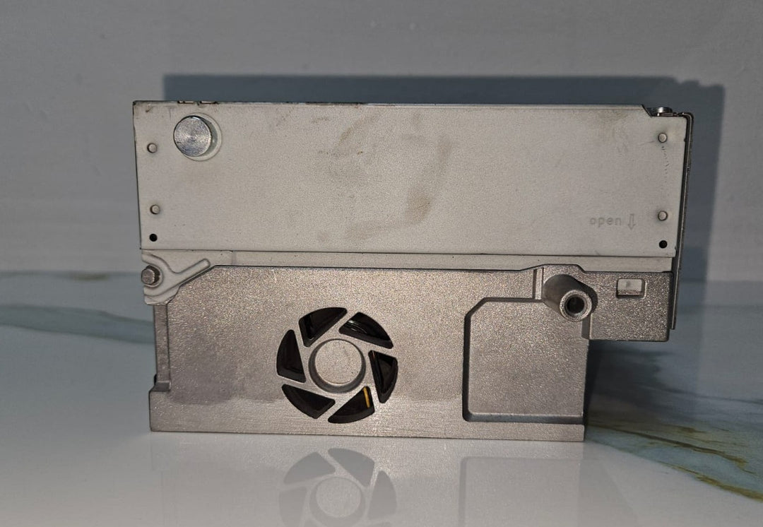 14-18 Mercedes W205 C300 C350 Radio Audio GPS Head Unit CD DVD Changer A205 9008617 OEM